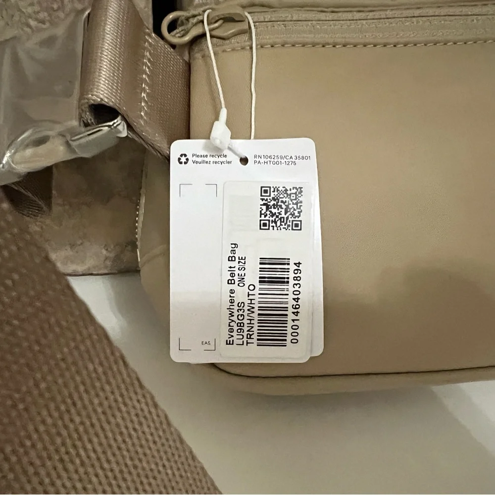 🚨🚨SOLD🚨🚨Lululemon belt bag trench with opal logo NWT - Picture 13 of 13